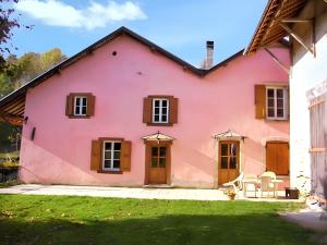 Maisons de vacances Maison charmante a Chirens avec jardin cloture : photos des chambres