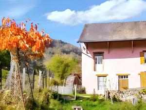 Maisons de vacances Maison charmante a Chirens avec jardin cloture : photos des chambres