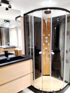Maisons de vacances Maison charmante a Carlux + piscine : photos des chambres