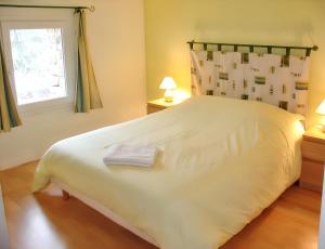 Maison de charme avec piscine et jardin à Saint-Vincent-la-Châtre