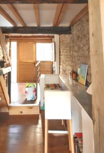 Maison de campagne avec vue sur la montagne à Puivert.