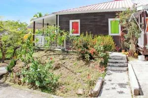 Bungalow accueillant à Bouillante avec climatisation et terrasse - Mathurin Noël