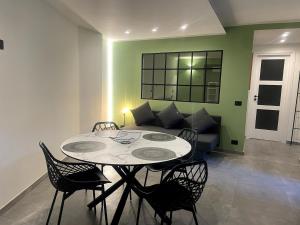 COURT HOUSE Baveno Lake