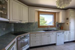 SEVRIER, maison vue panoramique sur le lac , 8 personnes