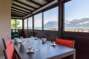 Maisons de vacances SEVRIER, maison vue panoramique sur le lac , 8 personnes : photos des chambres