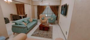 شقه سوبر لوكس للعائلات بجوار سيتى ستارز 21