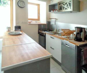 Maisons de vacances Charmante maison avec cheminee a Saint-Jacut-de-la-Mer : photos des chambres