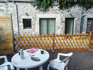 Maisons de vacances Charmante maison avec cheminee a Saint-Jacut-de-la-Mer : photos des chambres