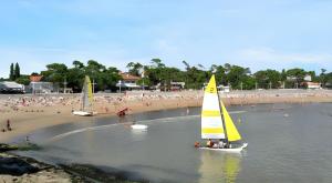 Maisons de vacances Maison charmante a Vaux-sur-Mer avec piscine partagee : photos des chambres