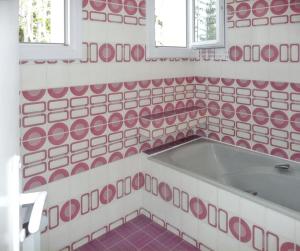 Villas Villa elegante a Cereste avec piscine privee et jacuzzi : photos des chambres