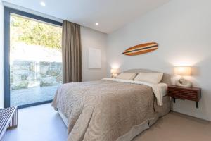 Yuna - Ultimate Surf Lodge