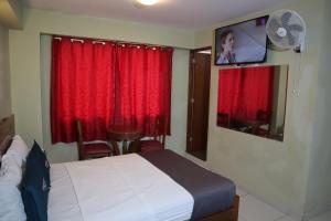Hostal ISIS