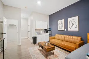 Tranquil 1 BR Studio in Grand Bay - Oak & Fountain - Galloway Landing