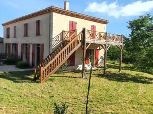 Villas Grande Villa a Villeneuve-sur-Lot avec Piscine Privee : photos des chambres