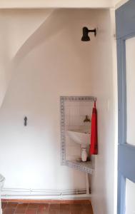 Charmante villa à Dauphin avec piscine privée et jardin