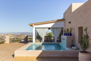 AlmeriaSuite Cortijo Las Golondrinas - Vily, Mojácar