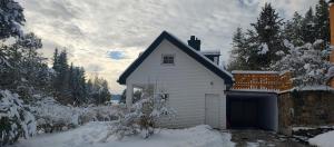 Szept - Biały Domek