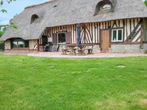 Maison familiale avec jardin à Clarbec, 120 m², jeux pour enfants - Clarbec