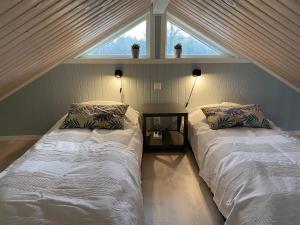 Joarsbo, Stuga 2, Gårdsstugan