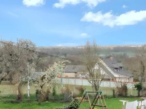Maisons de vacances Maison charmante a Sougeal avec superbe jardin : photos des chambres