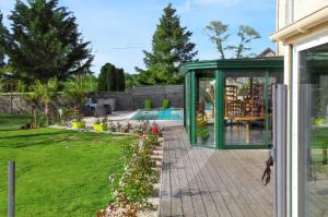Maisons de vacances Maison confortable a Saint-Germain-du-Pert avec piscine privee : photos des chambres