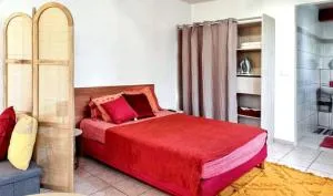 Charmant studio à La Trinité de 20 m² - Maximin
