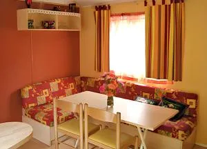 Charmant Bungalow à Juncalas avec Terrasse et Vue Montagne - Lugagnan