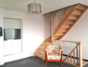 Maisons de vacances Maison charmante avec piscine a Loupiac : photos des chambres