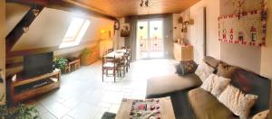 Maisons de vacances Maison charmante avec vue sur la montagne a Triembach-au-Val : photos des chambres