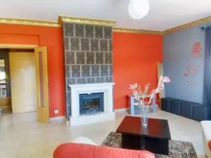 Comfortable apartment with mountain view - 90 m² - Fireplace - Olival