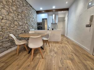 119E1 Apartamentos en el centro de Gijon By R2R Consulting