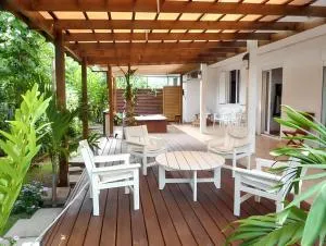 Appartement élégant avec vues panoramiques, Bois-de-Nèfles, 90 m² - Le Bois de Nèfles