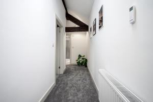 SnowBarn I Hot Tub, Games Room, Pets welcome!