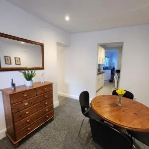 The Borough Apartment - Hackington