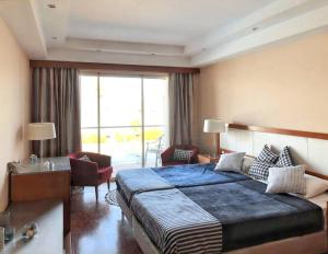 Charming Apartment in Estômbar with Private Pool.