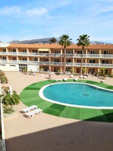 Charming Studio in Costa del Silencio, 45 m², Near Pool