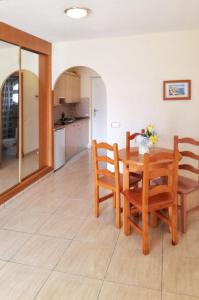 Cozy apartment in Costa del Silencio 55 m² with pool