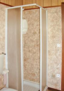 Maisons de vacances Bungalow confortable a Santa-Lucia-di-Moriani 38 m² jardin spacieux : photos des chambres