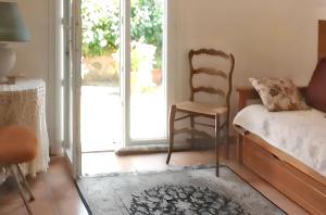 Appartement confortable à Hyères avec terrasse