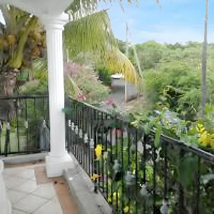 Modern Apartment in Grand Baie