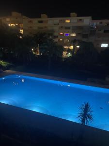 Petit deux pièces avec piscine