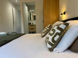 Gîte l Ainstant à 2 pas de la rivière, proche CNPE et A42 - Hautecourt