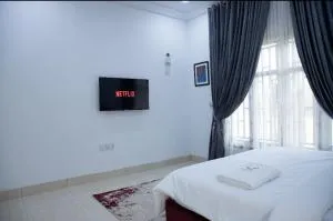 Elks Place - Abakaliki