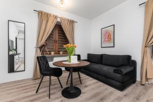 Coco Premium Warszawa Radość