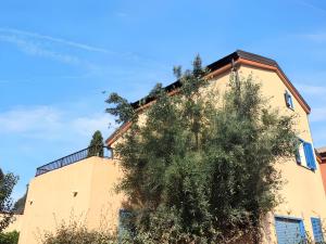 Maison en campagne près de Belgodère avec piscine partagée.