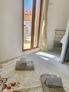 Appartements Appartement charmant avec jacuzzi a La Ciotat, 48m² : photos des chambres