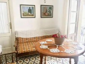 Charming Apartment in Albuñol, 90 m², Near Amenities - Sorvilán