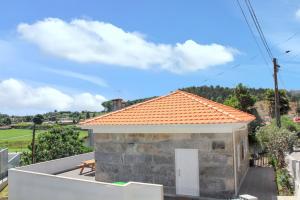 Charming house with shared pool in Requião + Enclosed garden