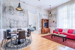 Boutique Luxury - Central & Quiet
