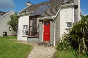 Blue Flag Cottage - St John's Point
